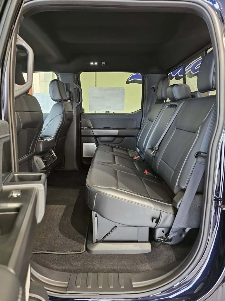 New 2025 Ford F150 Lariat w/ Equipment Group 502A High image 36