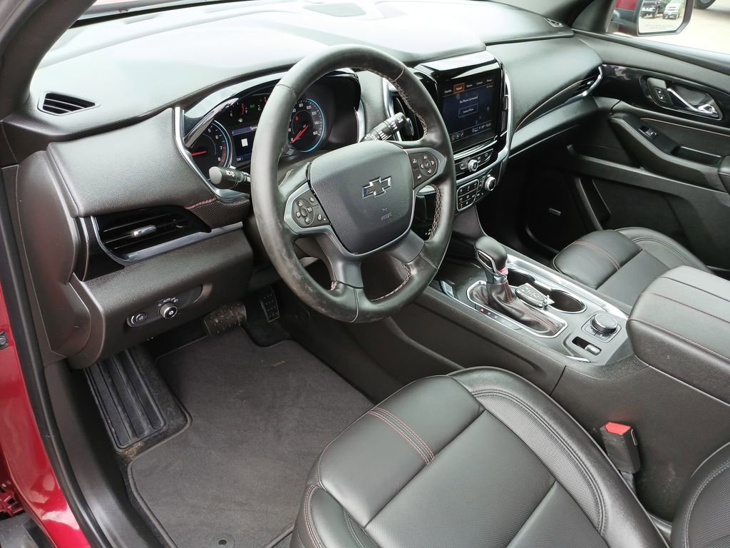 Used 2023 Chevrolet Traverse RS image 10