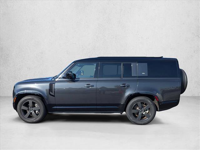 Used 2023 Land Rover Defender 130 X-Dynamic SE AWD/4WD image 9