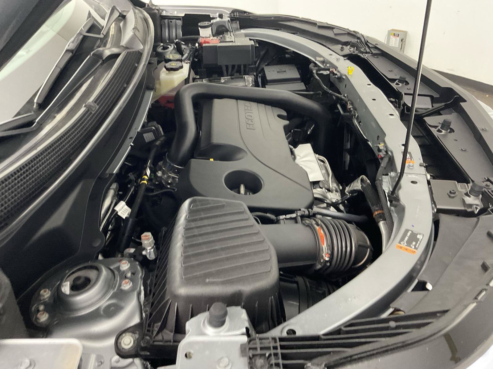 New 2027 Chevrolet Equinox LT FWD image 21