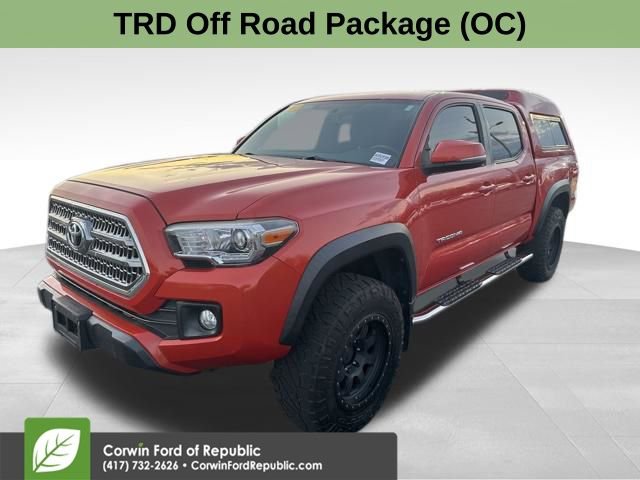 Used 2017 Toyota Tacoma TRD Off-Road w/ Tow Package (A/T) image 3