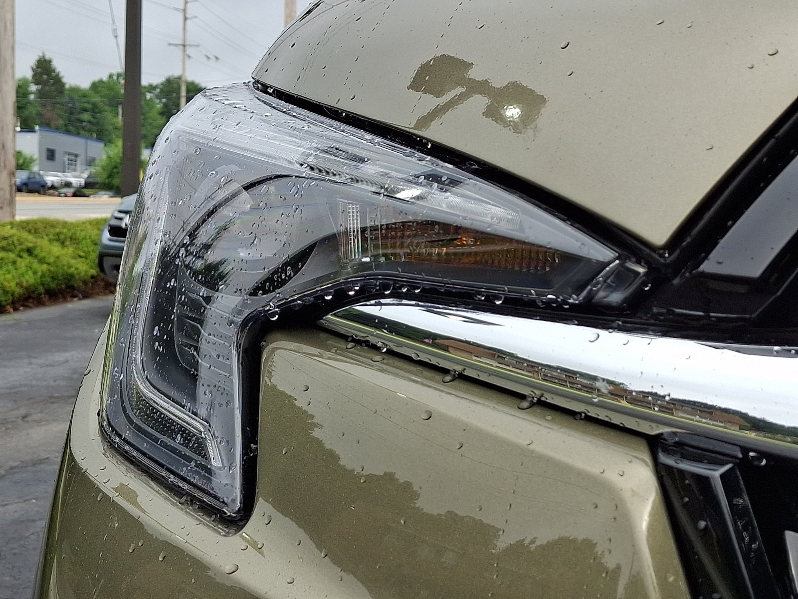 Used 2023 Subaru Ascent Limited w/ Technology Package AWD/4WD image 9