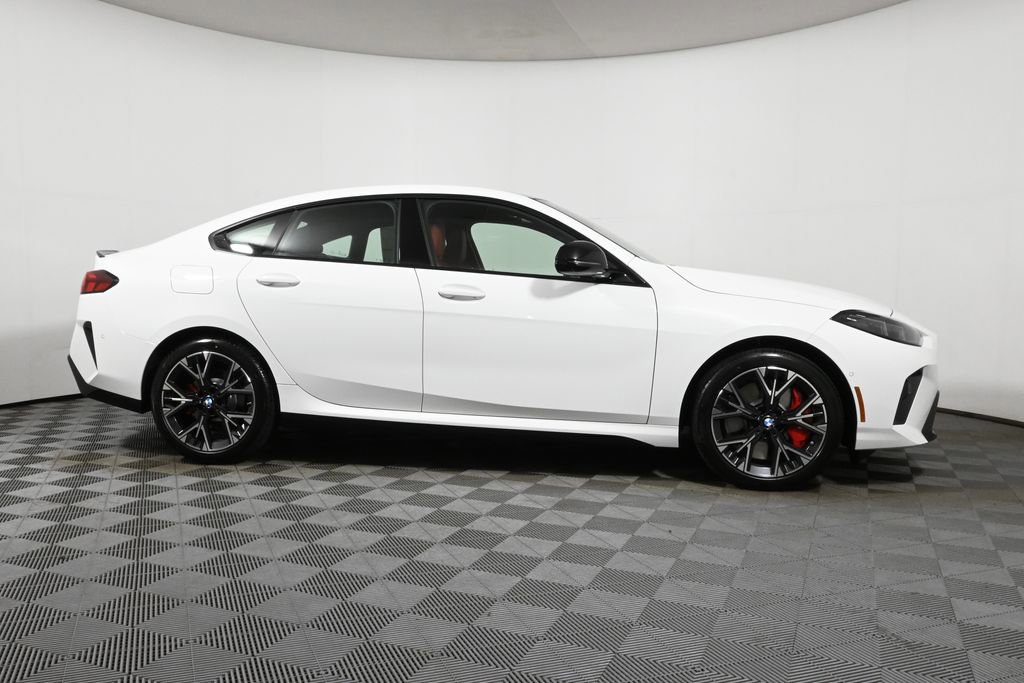 Used 2026 BMW 228i xDrive w/ Technology Package image 8