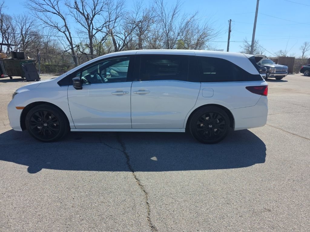 Used 2025 Honda Odyssey Sport-L image 8