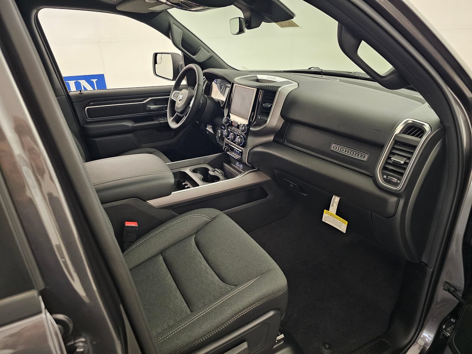 New 2026 RAM 1500 Big Horn AWD/4WD image 30