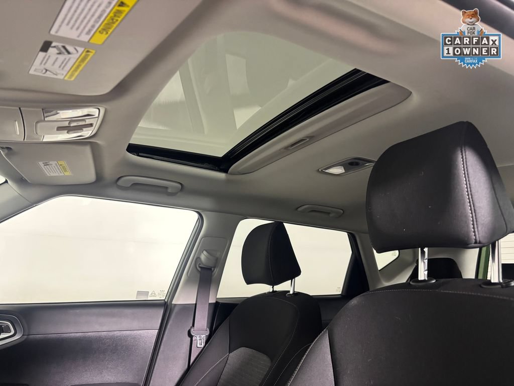 Used 2022 Kia Soul EX FWD image 25