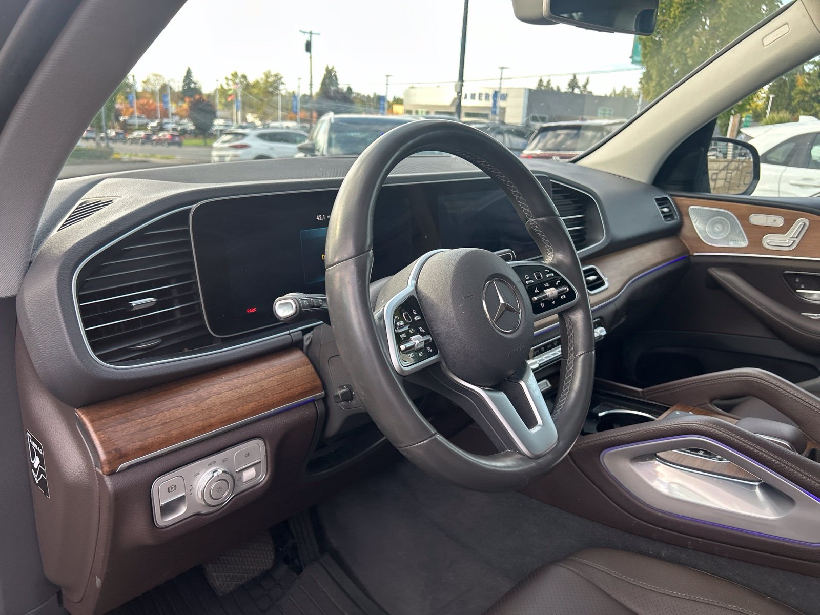 Used 2020 Mercedes-Benz GLE 350 4MATIC image 9
