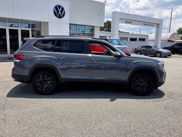 New 2026 Volkswagen Atlas SE FWD image 15