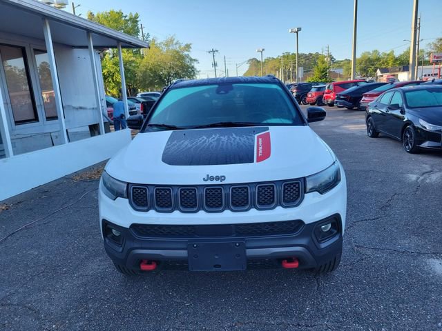 Used 2024 Jeep Compass Trailhawk AWD/4WD image 5