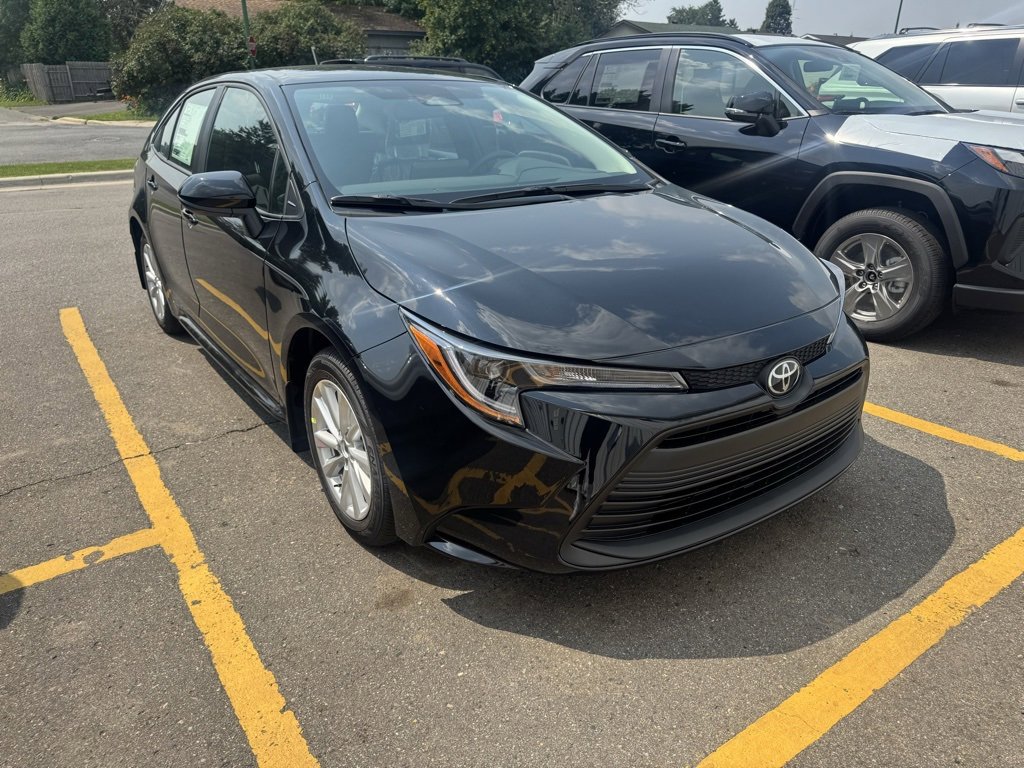 New 2025 Toyota Corolla LE w/ LE Premium Package image 2
