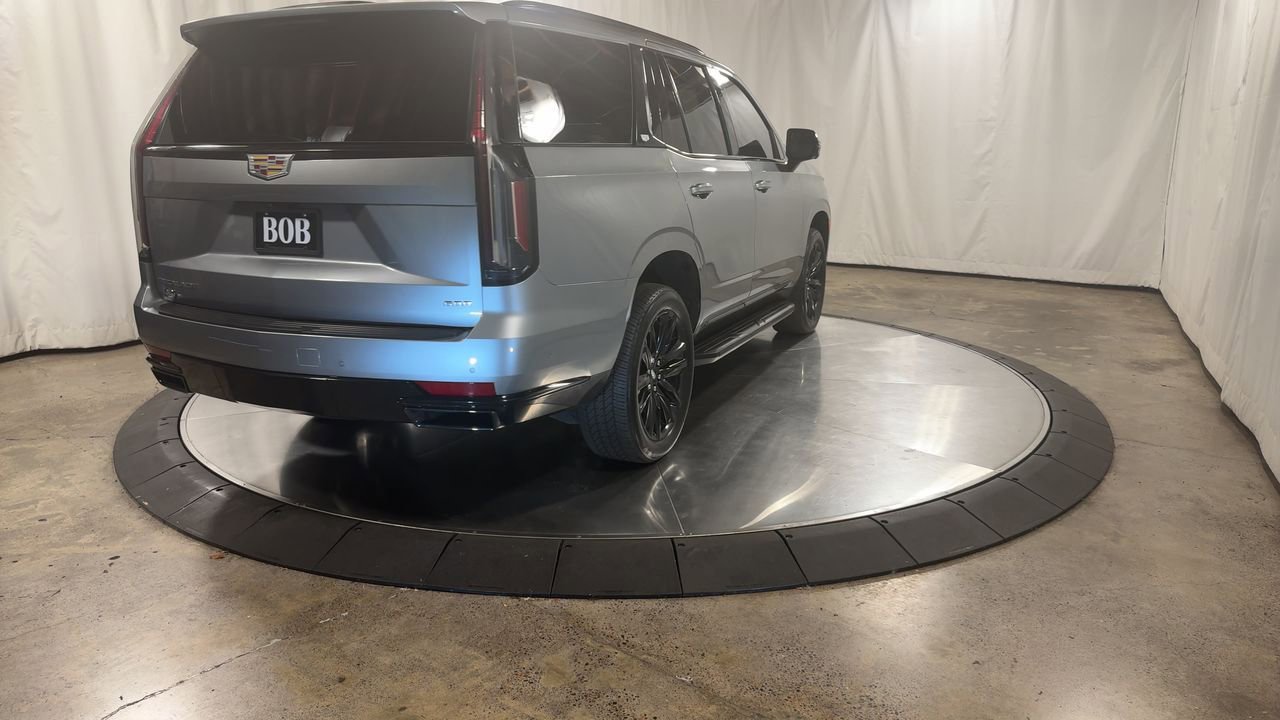 Used 2024 Cadillac Escalade Sport image 9