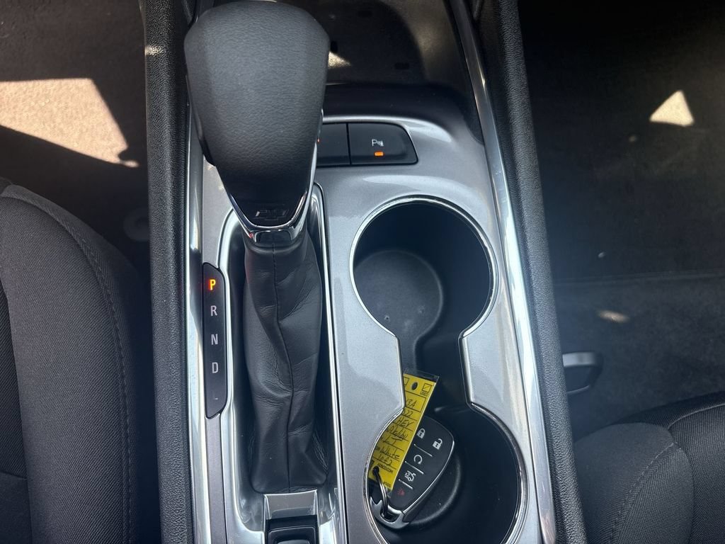 Certified 2022 Chevrolet Malibu LT FWD image 15
