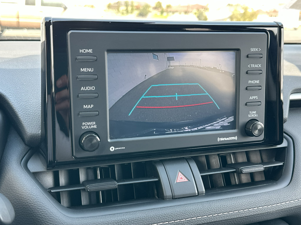 Used 2022 Toyota RAV4 XLE AWD/4WD image 13