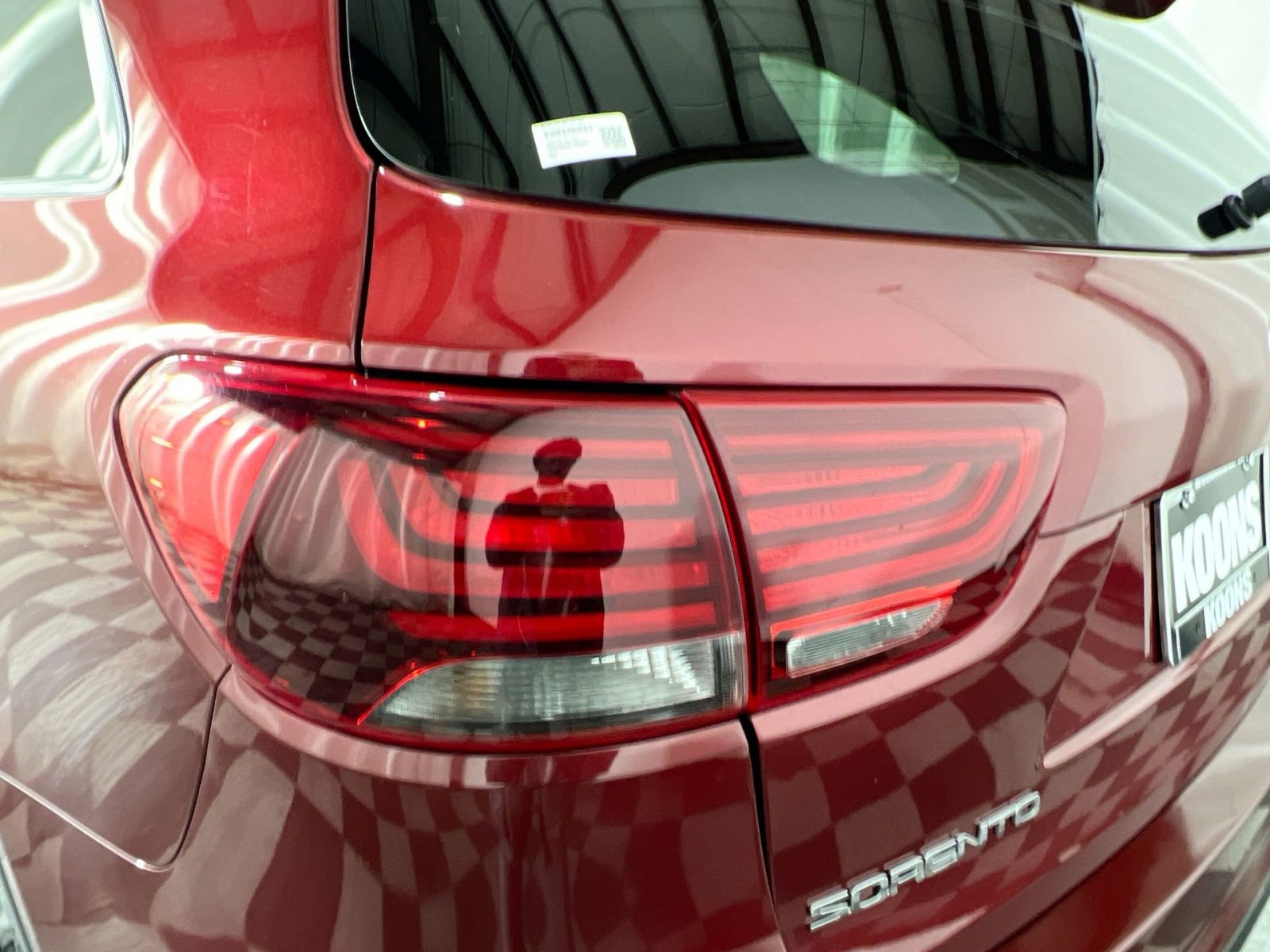 Used 2020 Kia Sorento EX image 16