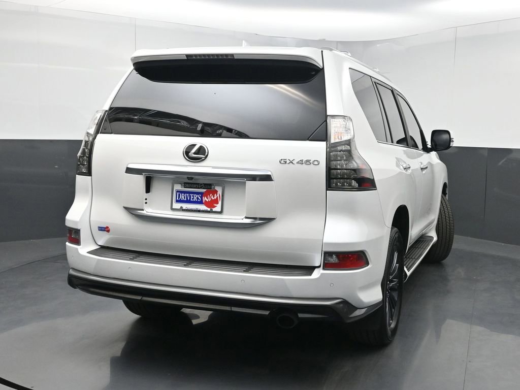 Used 2023 Lexus GX 460 Premium w/ Accessory Package image 44