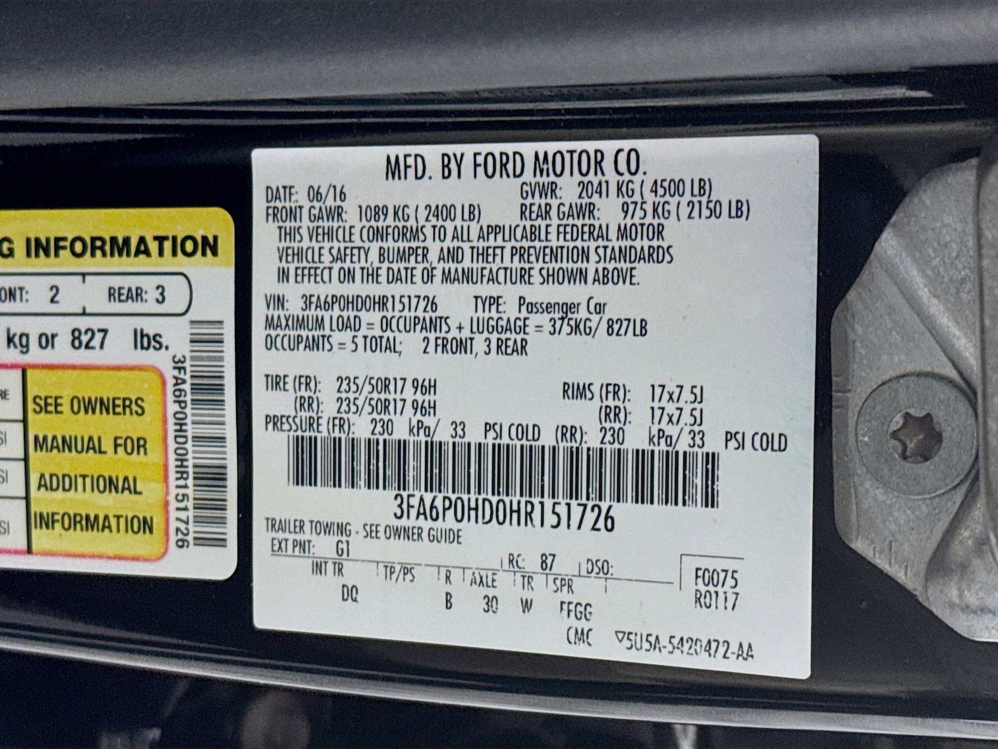 Used 2017 Ford Fusion SE image 73