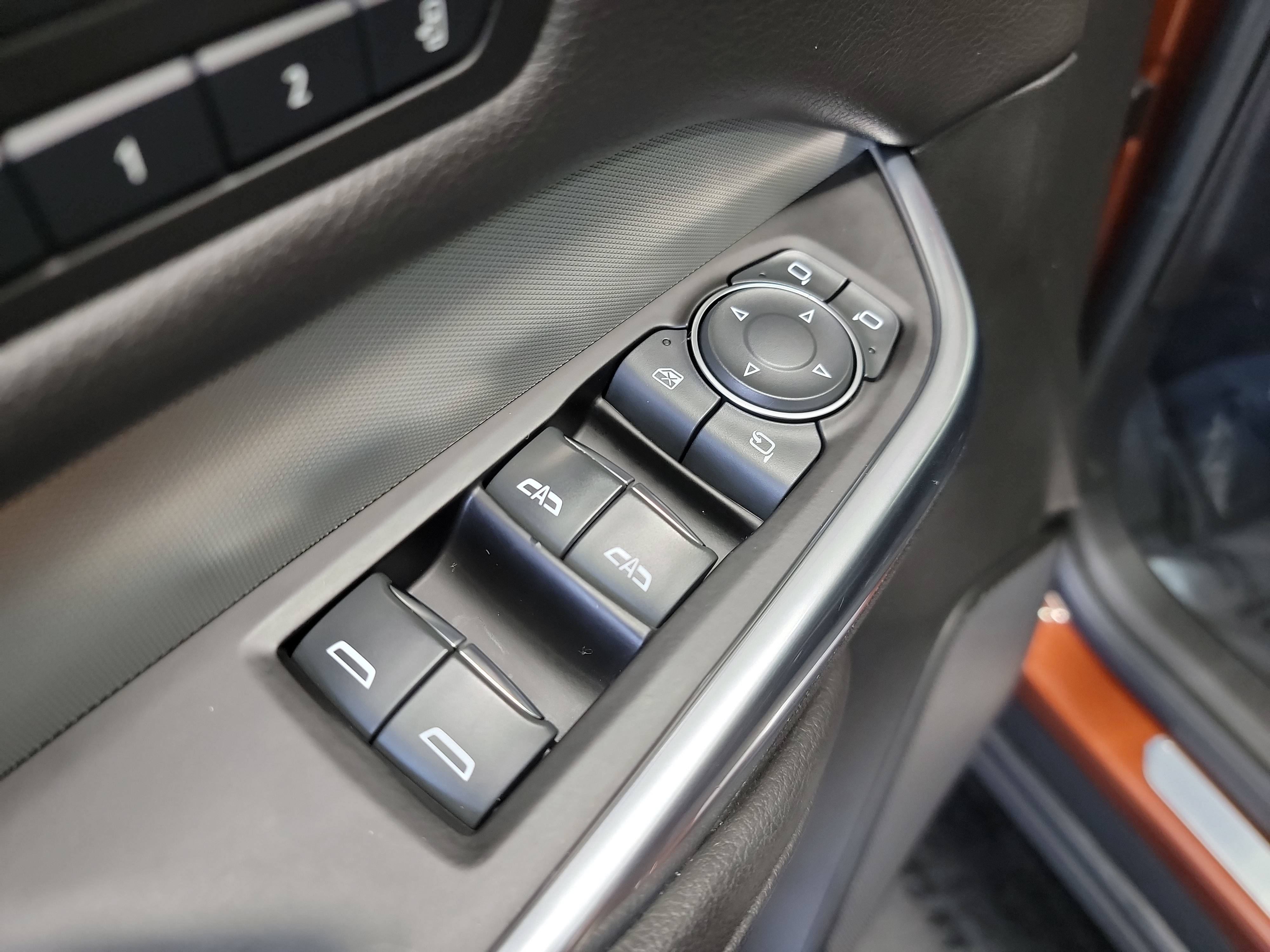 Used 2019 Cadillac XT4 Premium Luxury AWD/4WD image 14
