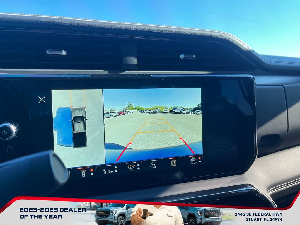 Used 2024 GMC Sierra 2500 AT4X image 33