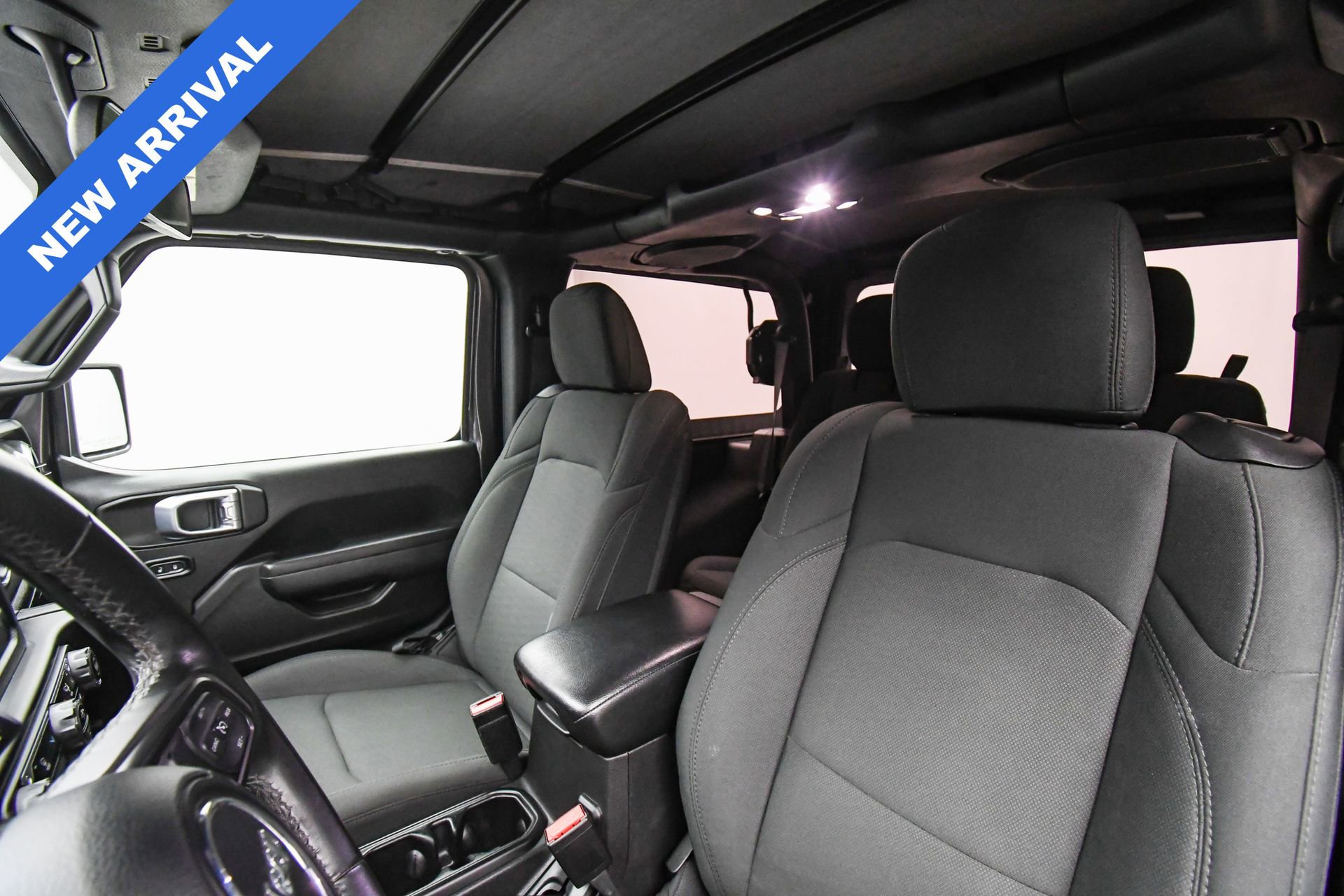 Used 2022 Jeep Wrangler Willys image 46