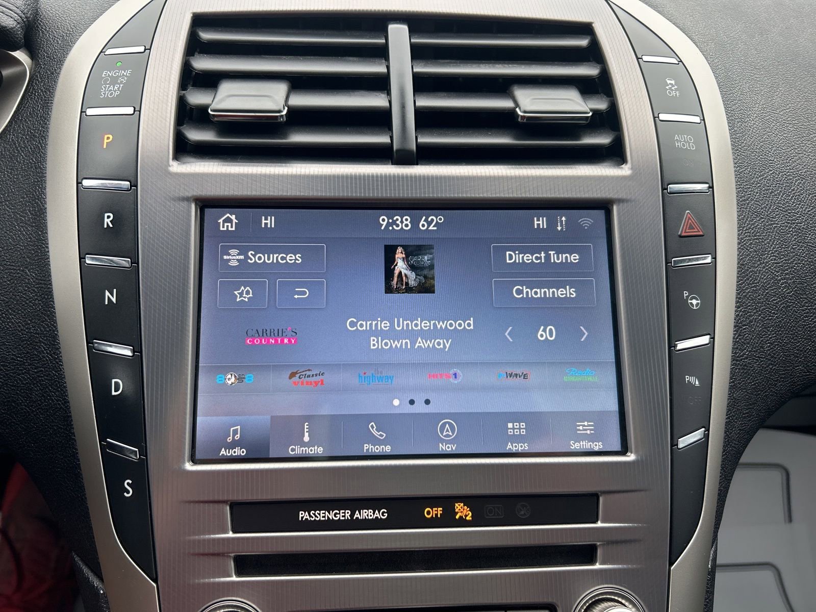 Used 2020 Lincoln MKZ Reserve w/ Luxury Package AWD/4WD image 26