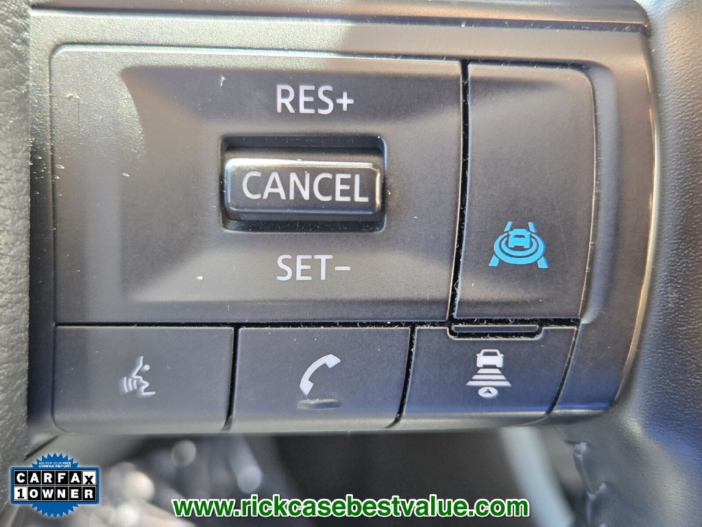 Used 2025 Nissan Rogue SV AWD/4WD image 26