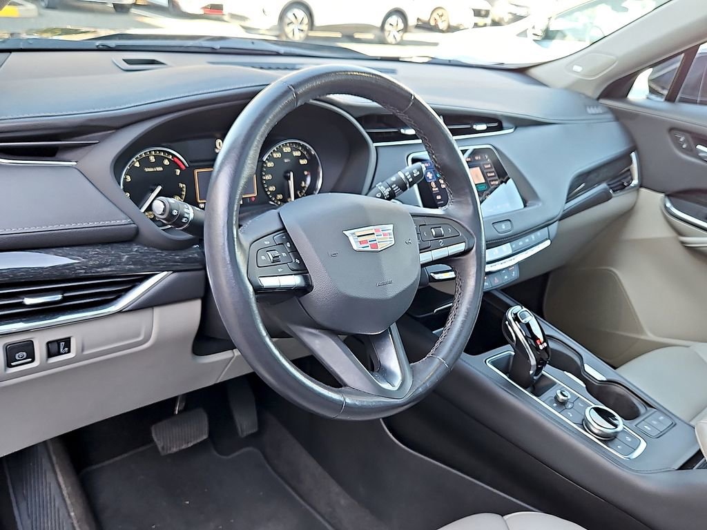 Used 2023 Cadillac XT4 Premium Luxury w/ Cold Weather Package image 30