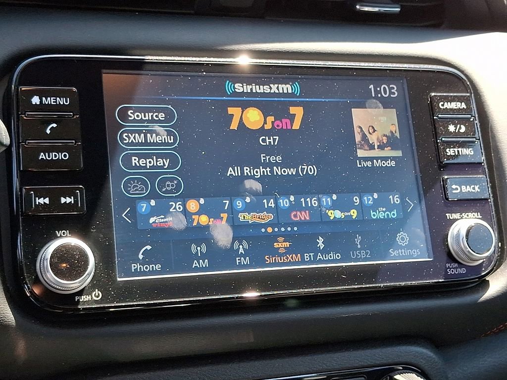Certified 2023 Nissan Kicks SR w/ SR Premium Package FWD image 18