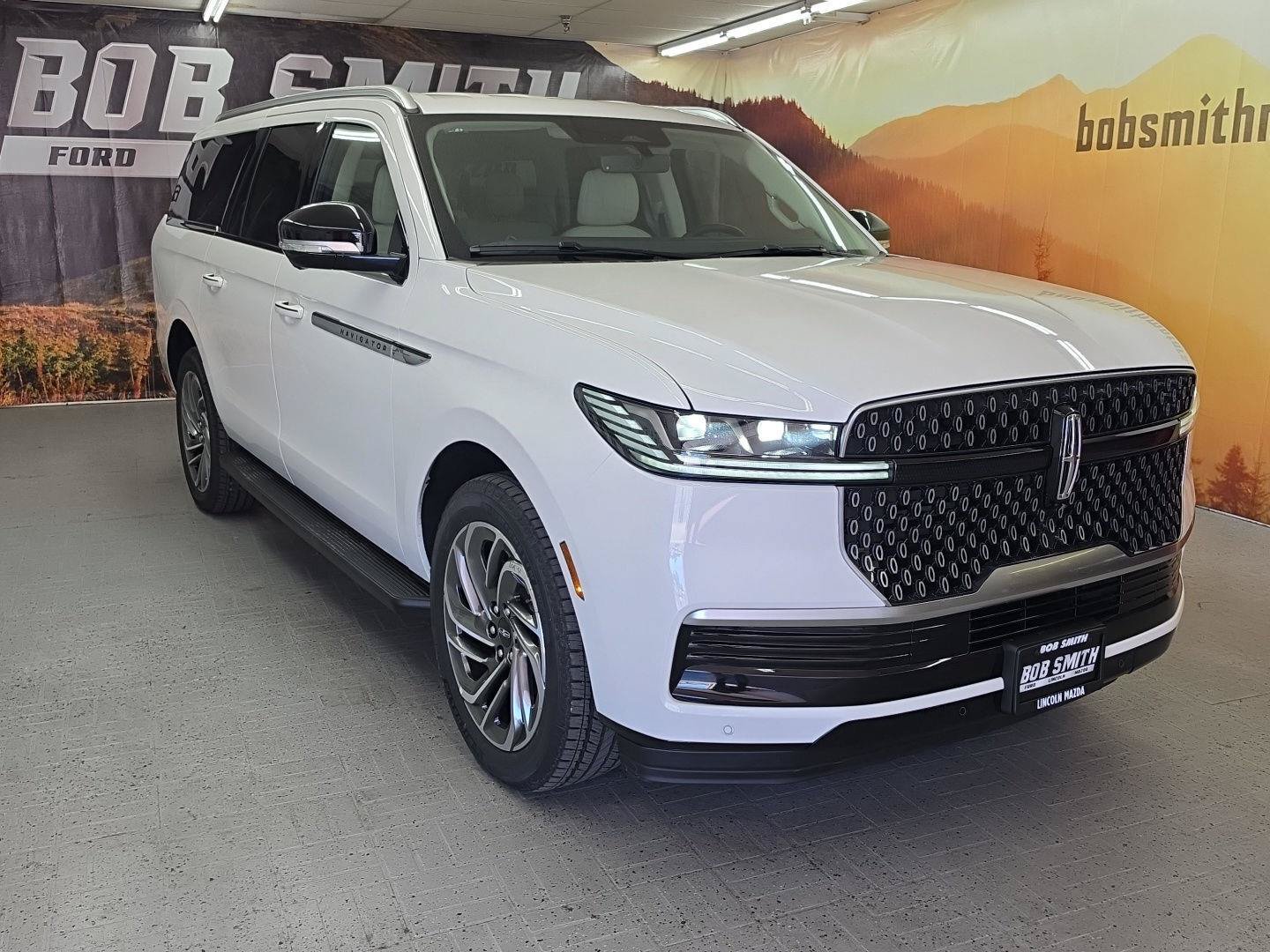 New 2027 Lincoln Navigator L Premier