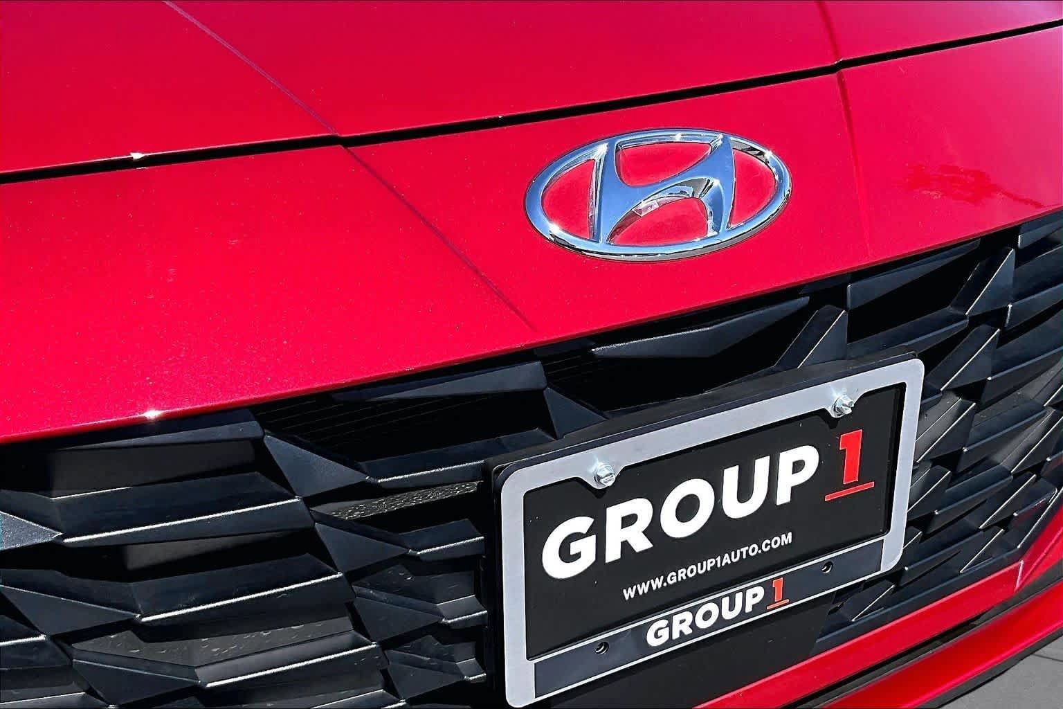 Used 2023 Hyundai Elantra SEL w/ Convenience Package FWD image 29