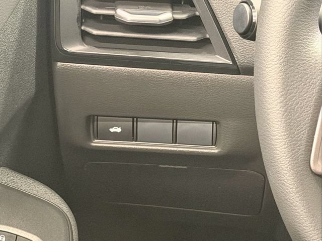 Used 2026 Nissan Sentra SV w/ Floor Mat Package FWD image 32