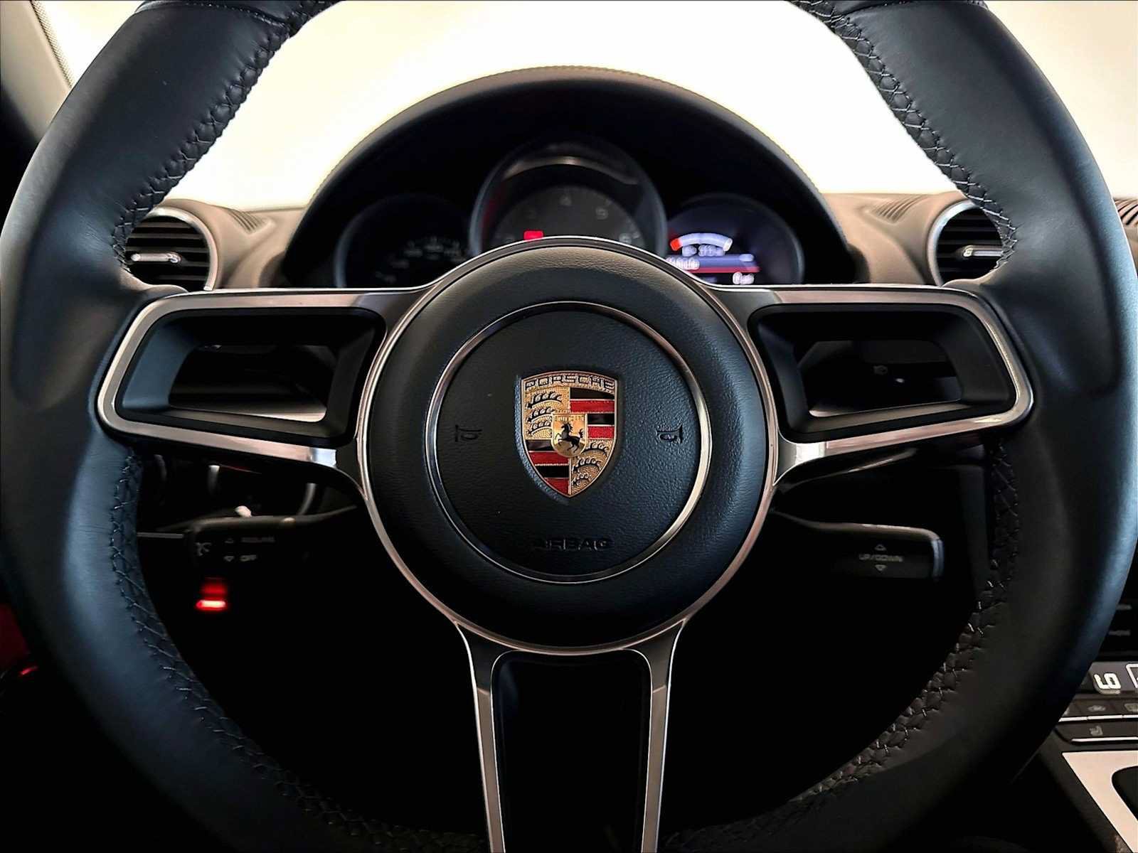 Used 2024 Porsche 718 Boxster S RWD image 19