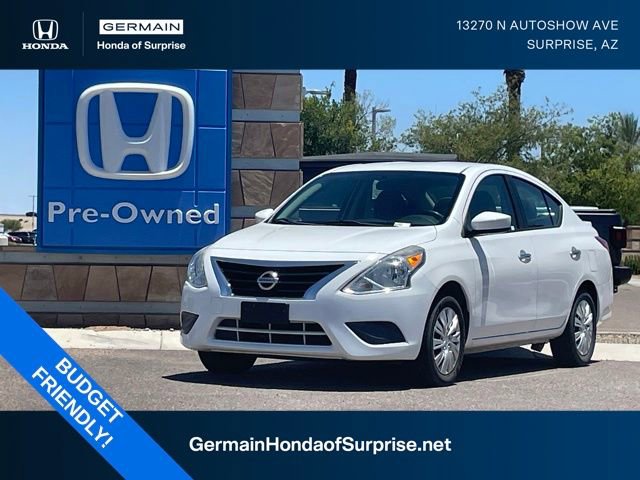 Used 2016 Nissan Versa SV FWD image 1