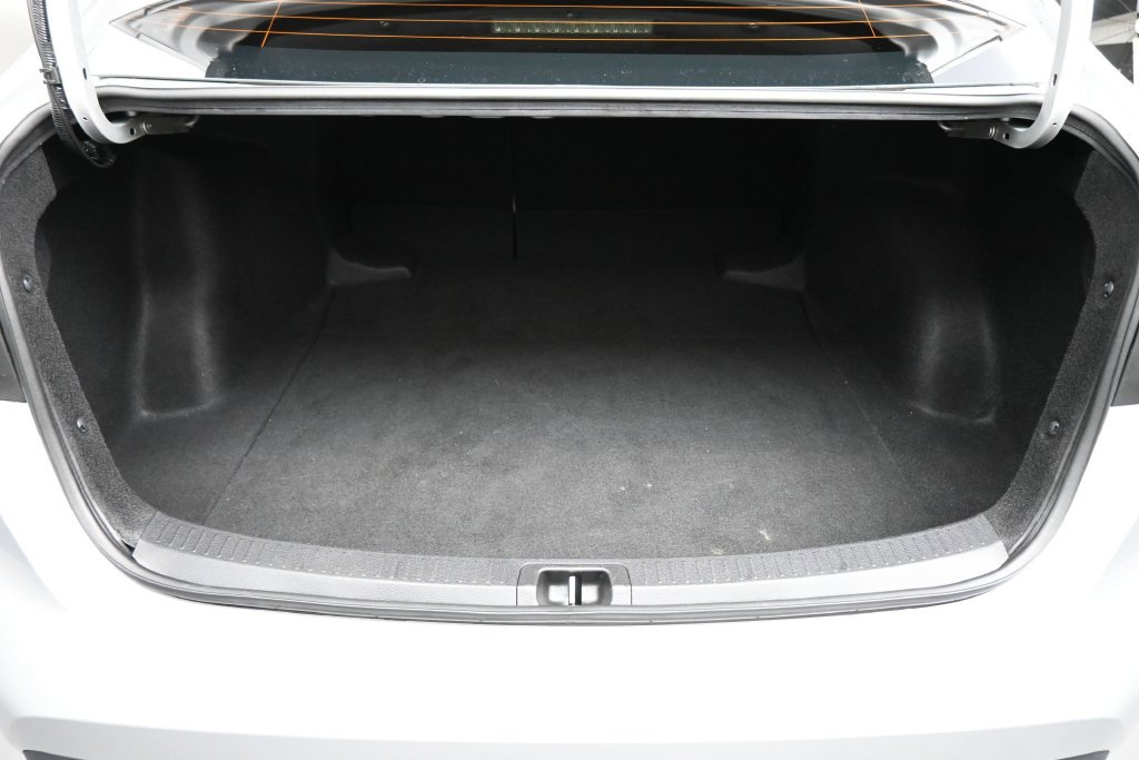 Used 2024 Toyota Corolla LE FWD image 17