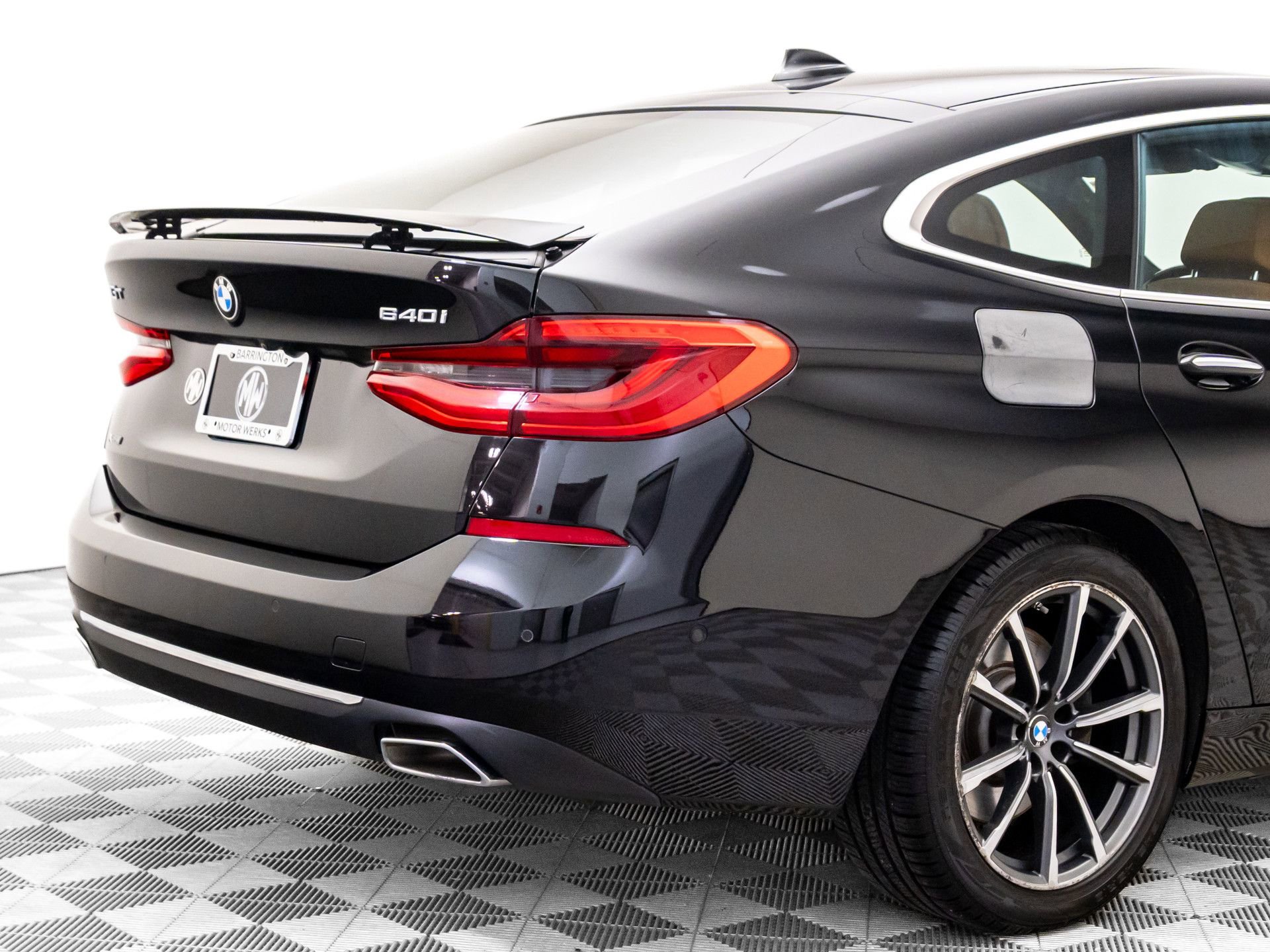 Used 2018 BMW 640i Gran Turismo xDrive image 37