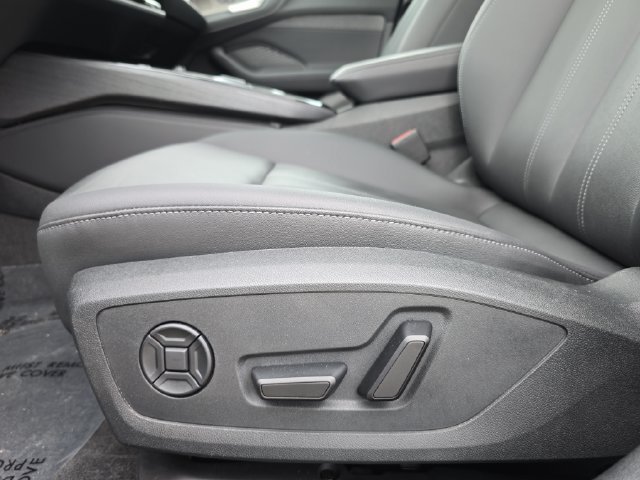 Certified 2025 Audi A5 Premium w/ Premium Plus AWD/4WD image 32
