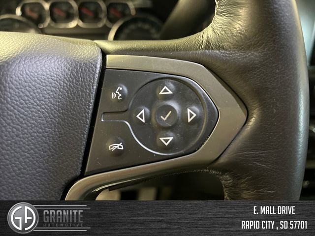 Used 2018 Chevrolet Silverado 1500 High Country image 32