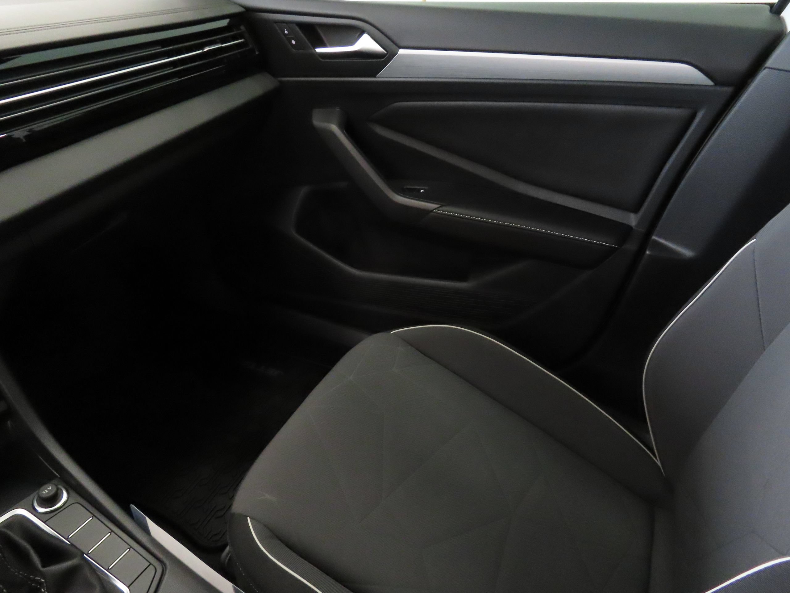 New 2026 Volkswagen Jetta Sport FWD image 18
