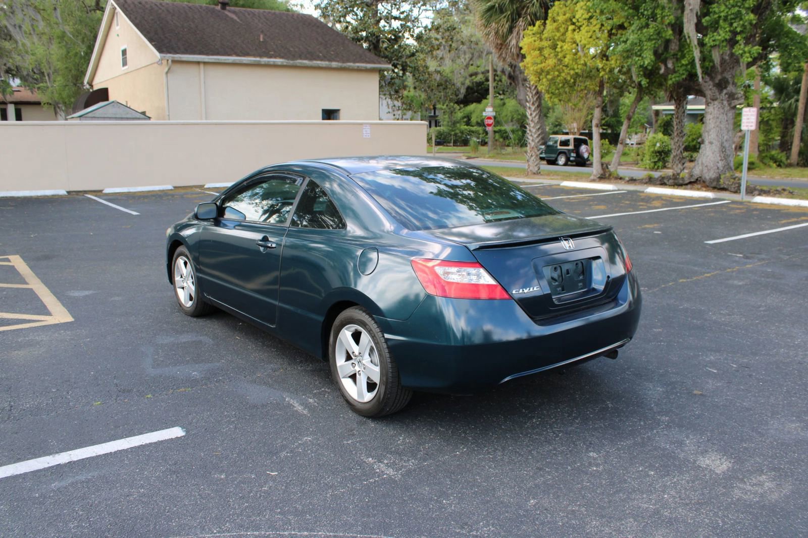 Used 2010 Honda Civic LX image 4