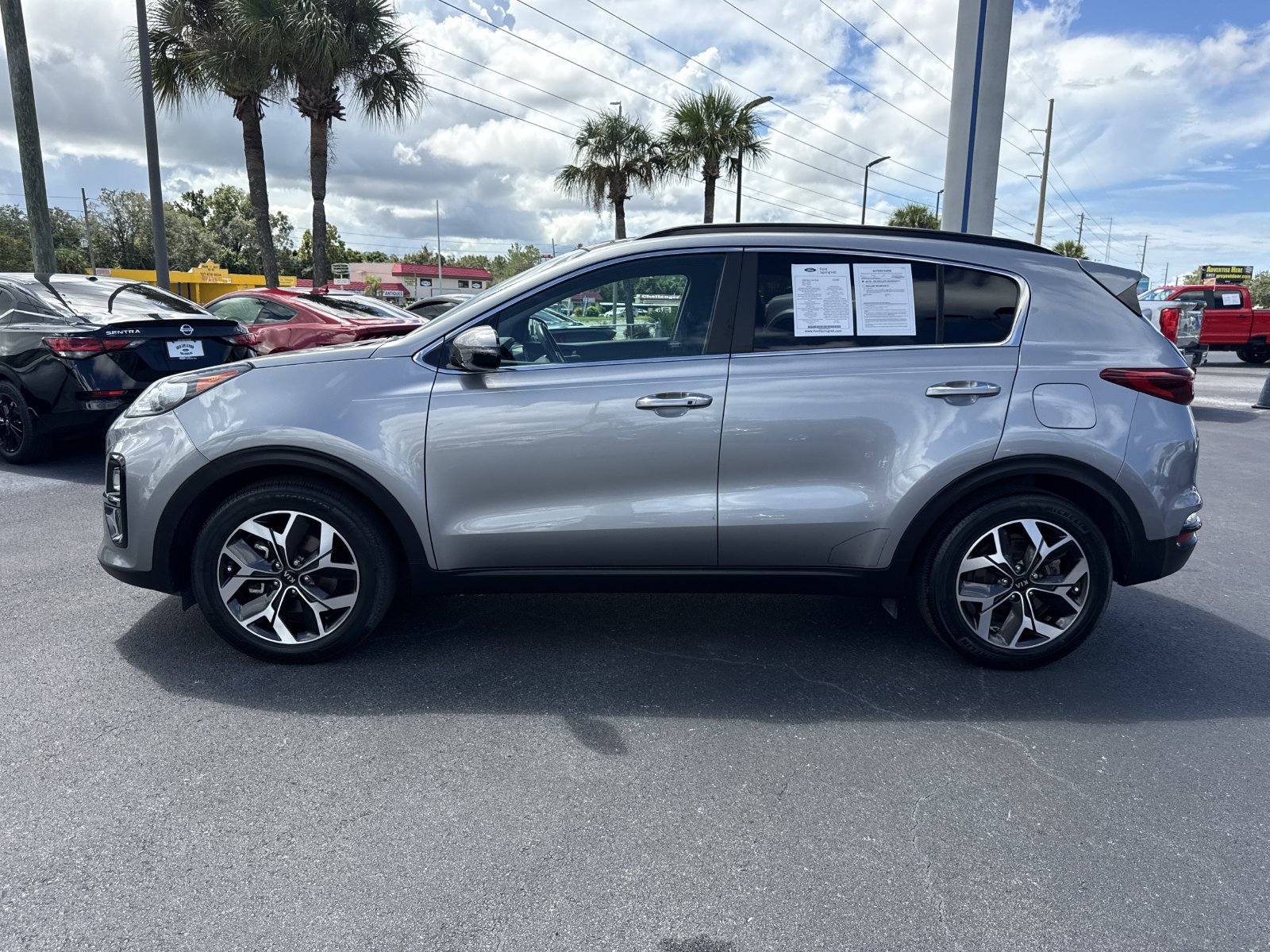 Used 2022 Kia Sportage EX w/ EX Technology Package FWD image 25