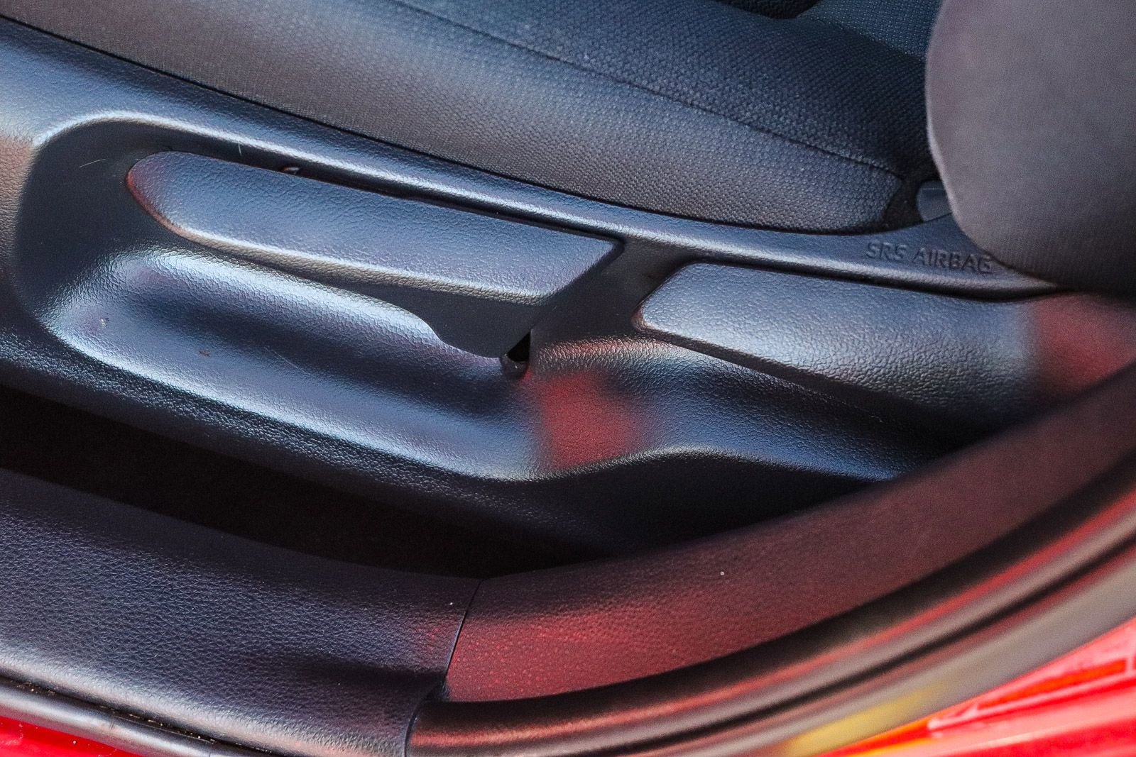 Certified 2020 Toyota Corolla LE image 27