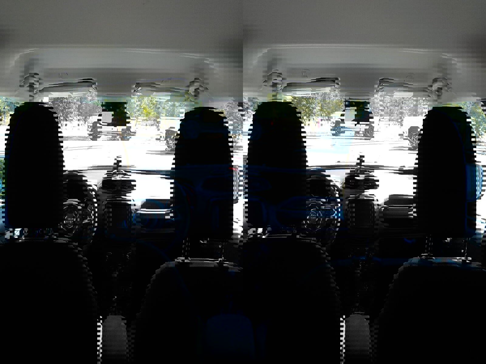 Used 2021 Jeep Renegade Latitude image 10