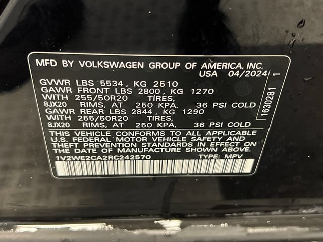 Certified 2024 Volkswagen Atlas Cross Sport SE FWD image 29