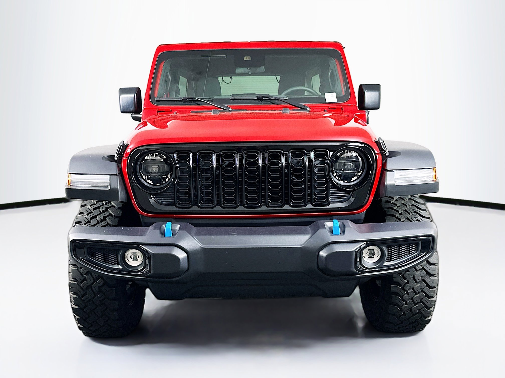 Used 2024 Jeep Wrangler Willys image 2