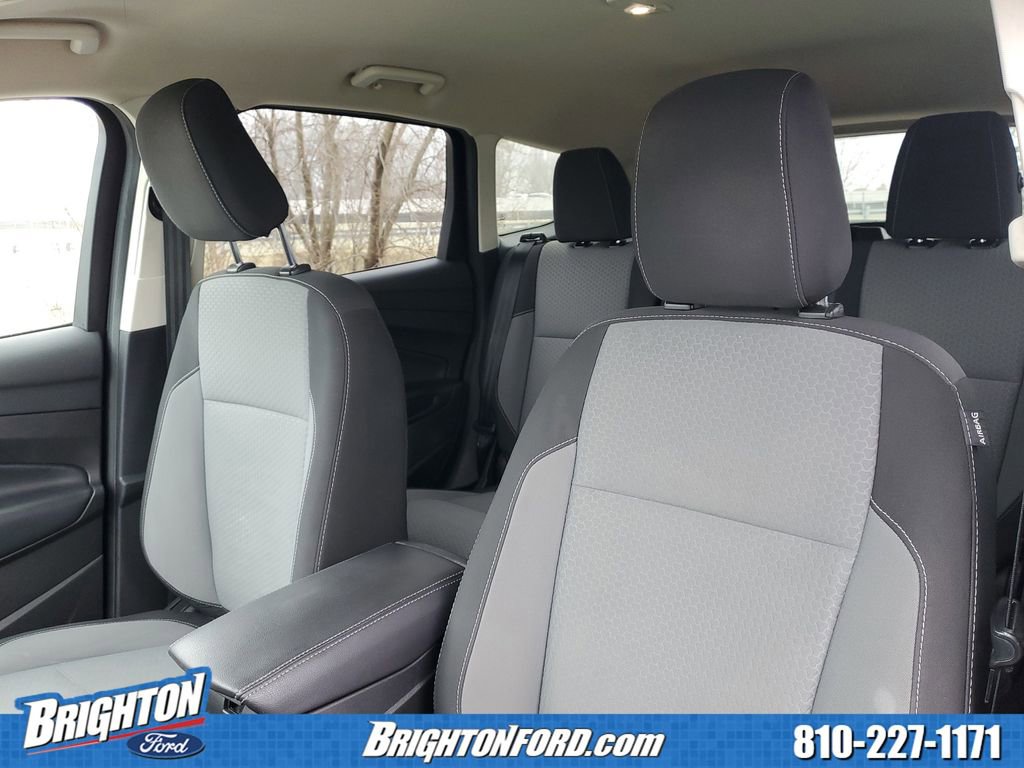 Used 2019 Ford Escape SE image 10