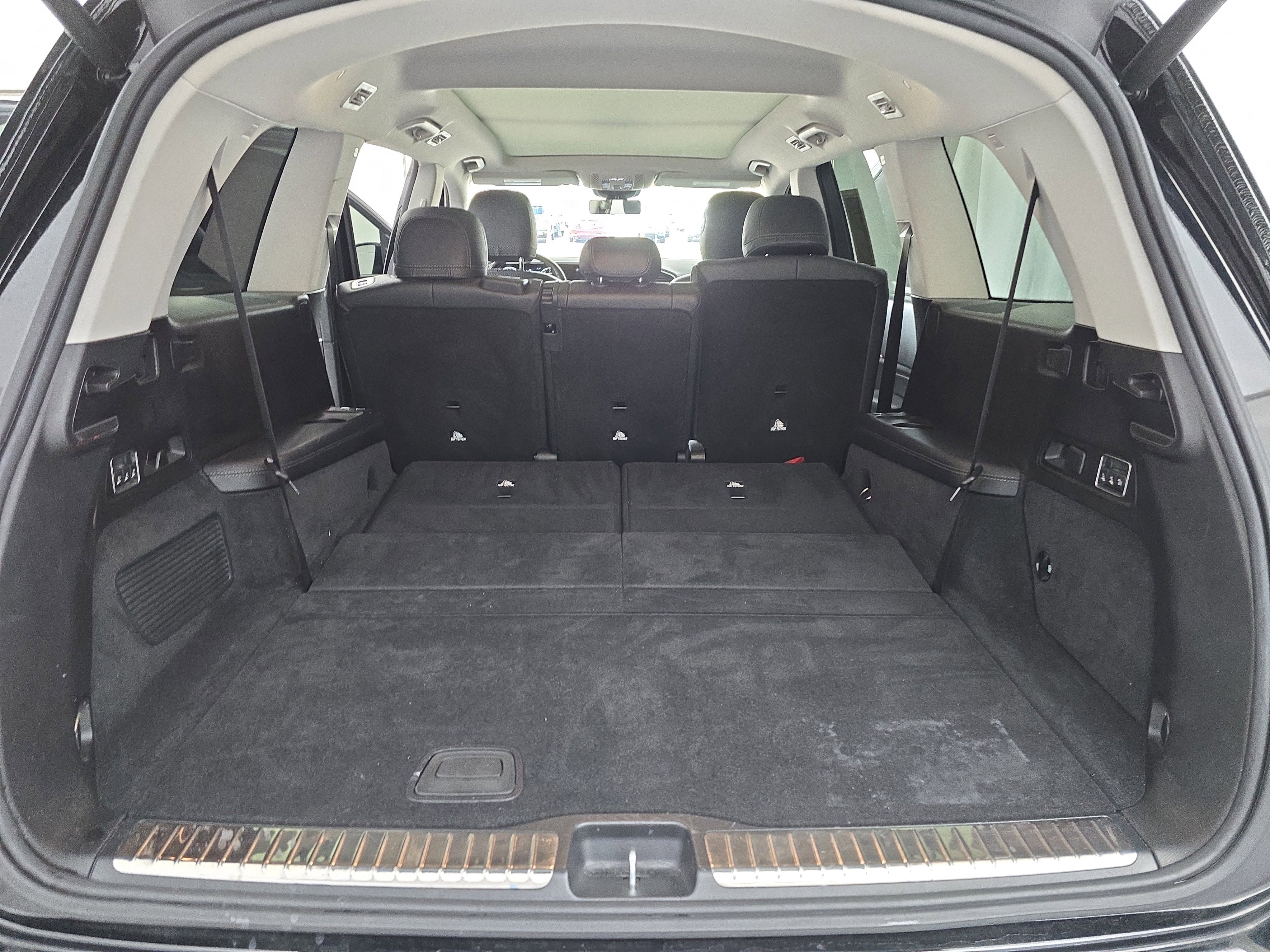 Used 2023 Mercedes-Benz GLS 450 GLS 450 image 14