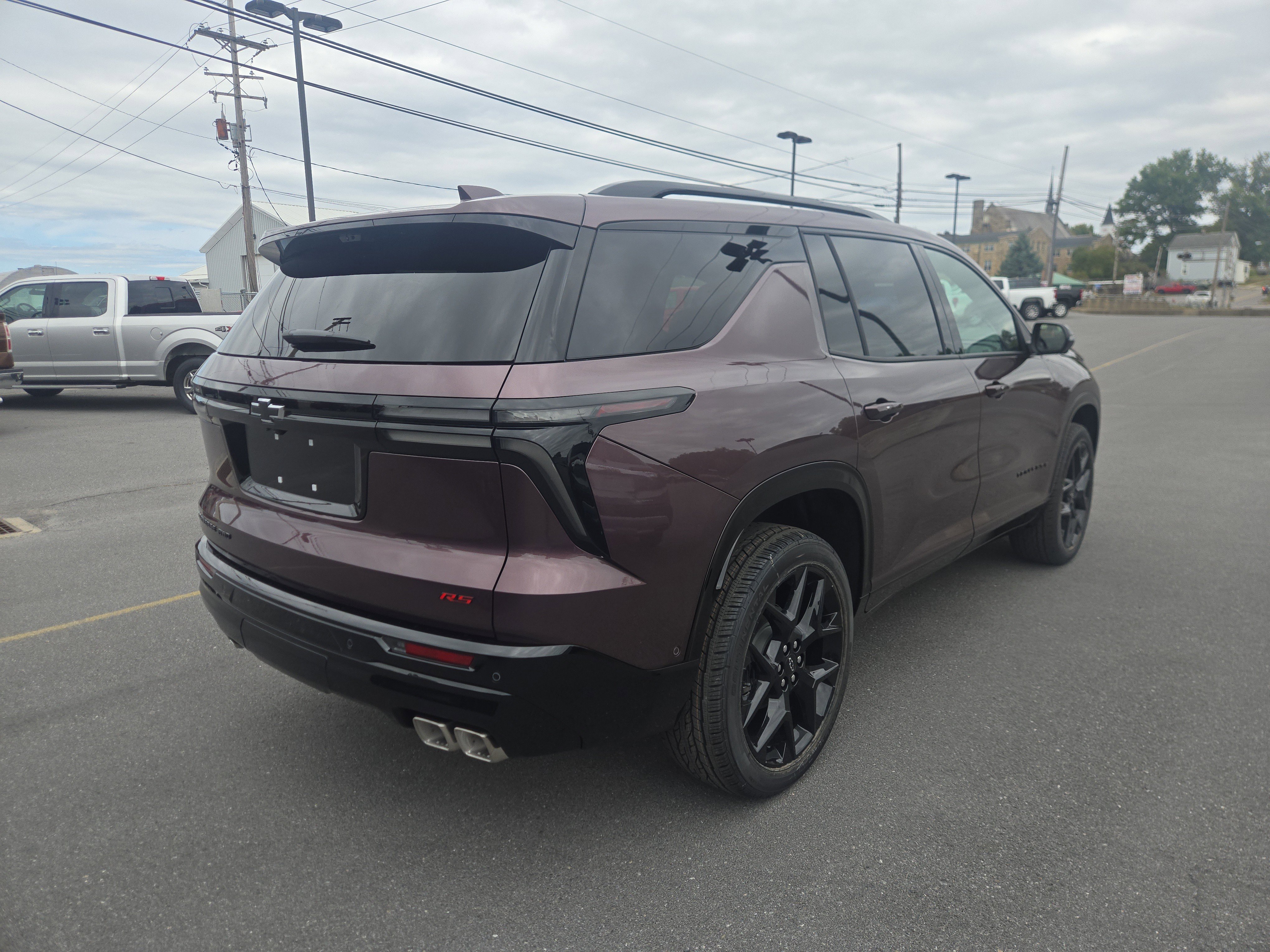 New 2026 Chevrolet Traverse RS w/ LPO, Floor Liner Package image 3