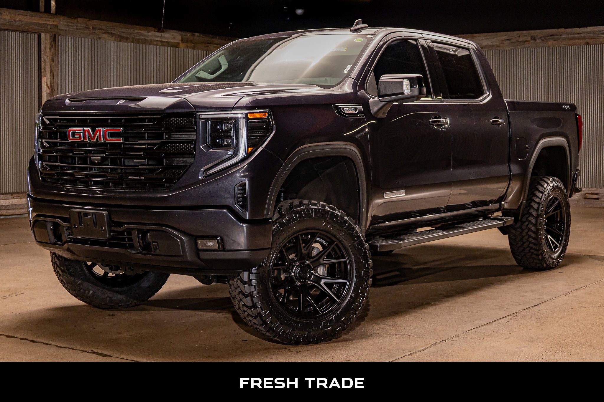 Used 2022 GMC Sierra 1500 Elevation w/ Elevation Premium Package image 5