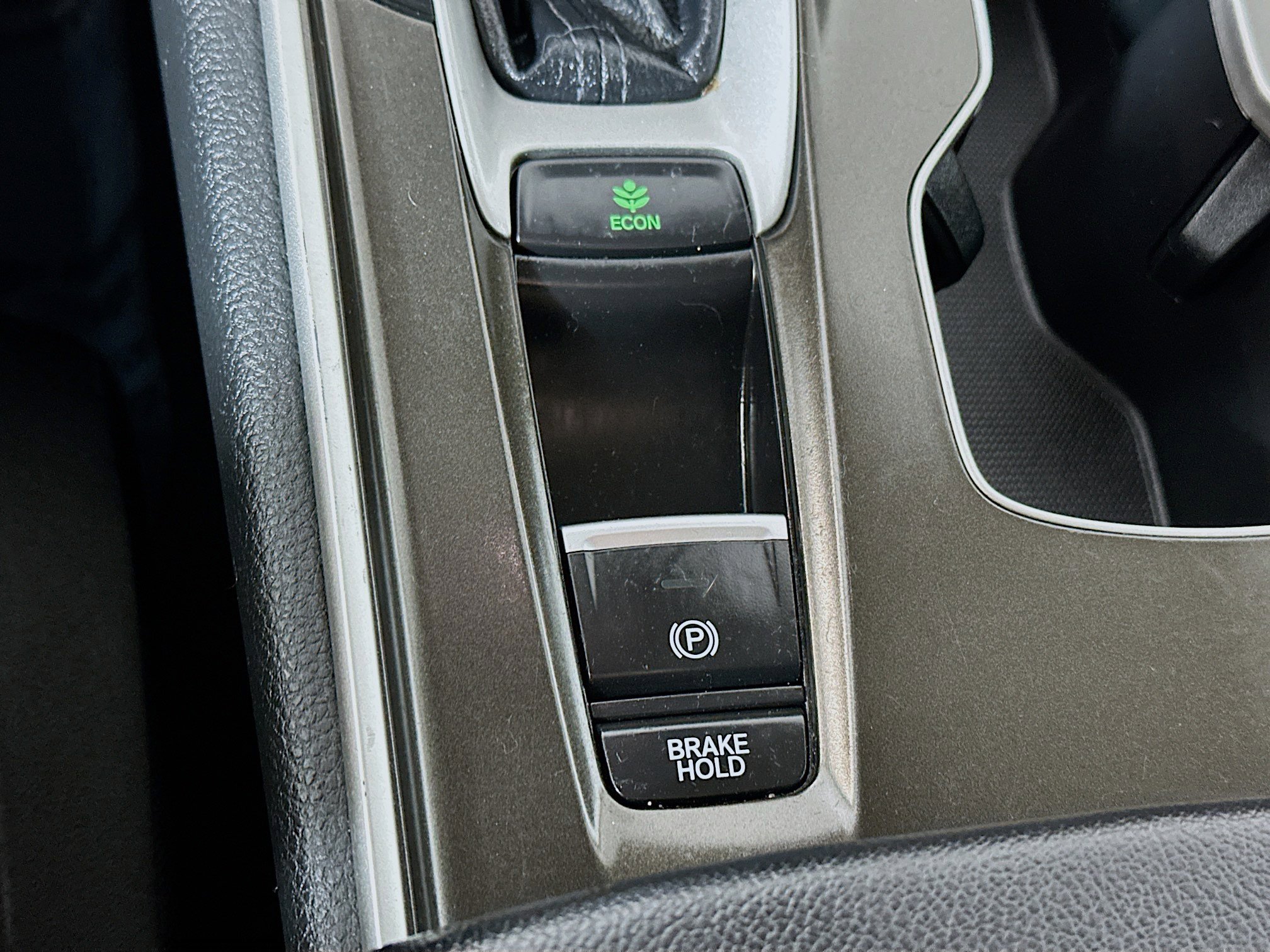 Used 2018 Honda Accord LX image 19