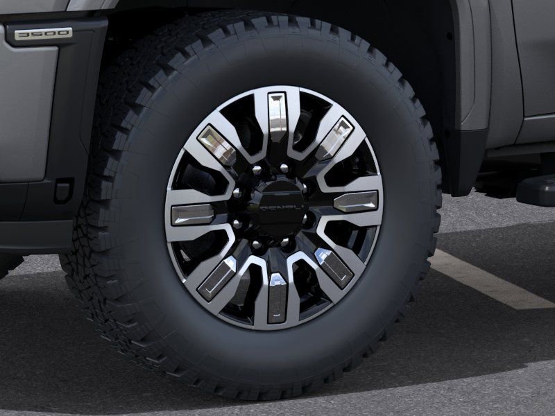 New 2026 GMC Sierra 3500 Denali w/ Denali Reserve Package AWD/4WD image 9