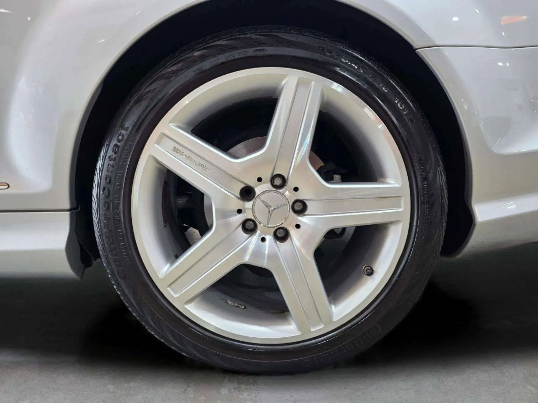 Used 2008 Mercedes-Benz CL 550 image 13